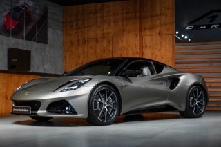 Lotus  V6 First Edition, KEF, ZÁ