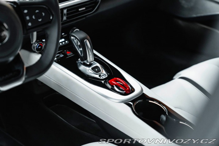 Lotus Ostatní modely V6 First Edition, KEF, ZÁ 2023