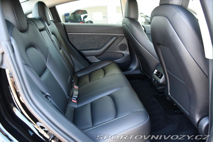 Tesla Model 3 STANDARD PLUS REZERVACE 2021