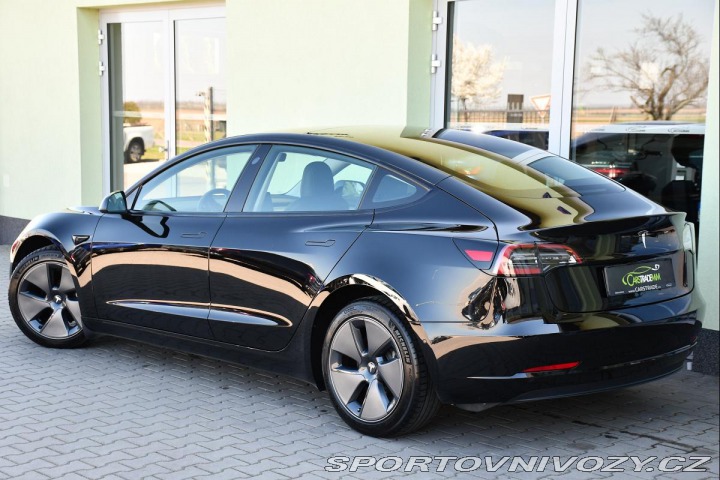Tesla Model 3 STANDARD PLUS REZERVACE 2021