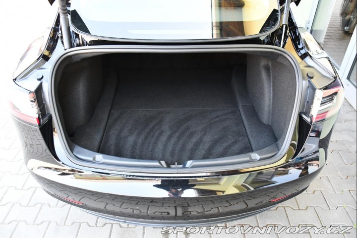 Tesla Model 3 STANDARD PLUS REZERVACE 2021