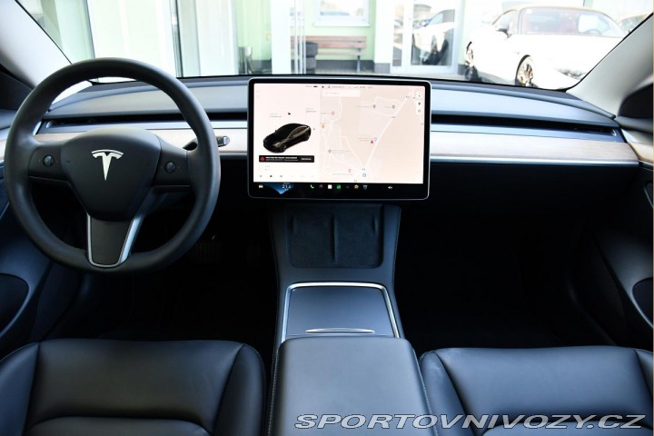 Tesla Model 3 STANDARD PLUS REZERVACE 2021