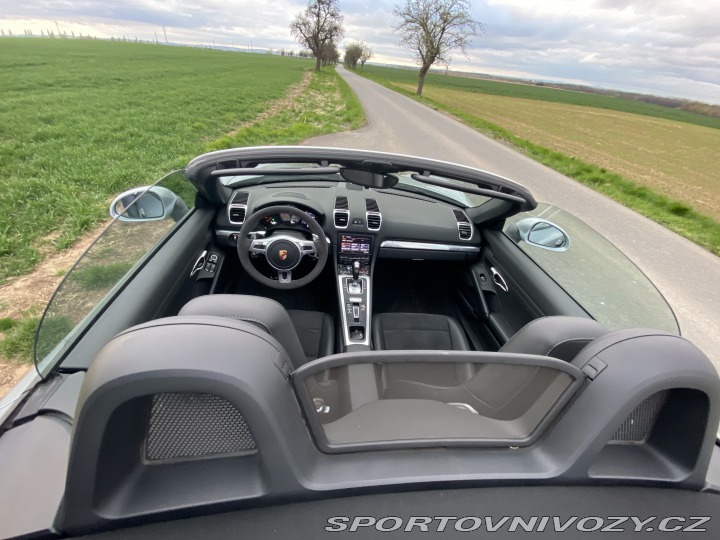 Porsche Boxster Boxster S 3.4L model 981 2014