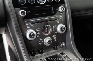 Aston Martin V8 Vantage 2010