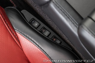 Aston Martin V8 Vantage 2010
