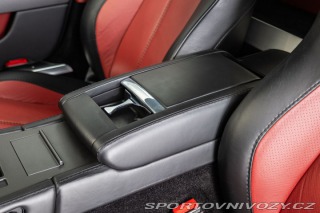 Aston Martin V8 Vantage 2010
