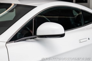 Aston Martin V8 Vantage 2010