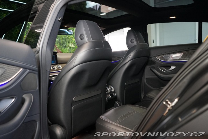 Mercedes-Benz AMG GT 63 S 4Matic+ Burm Masáž M 2020