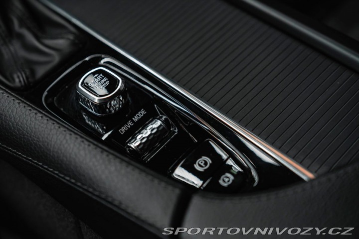 Volvo V90 Cross Country Pro, AWD, H 2021