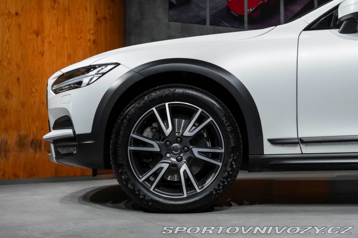 Volvo V90 Cross Country Pro, AWD, H 2021