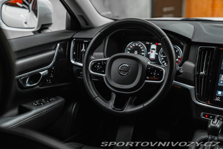 Volvo V90 Cross Country Pro, AWD, H 2021