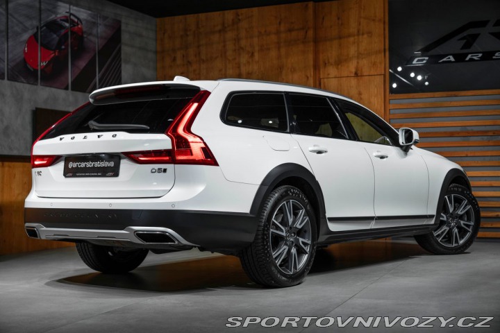 Volvo V90 Cross Country Pro, AWD, H 2021
