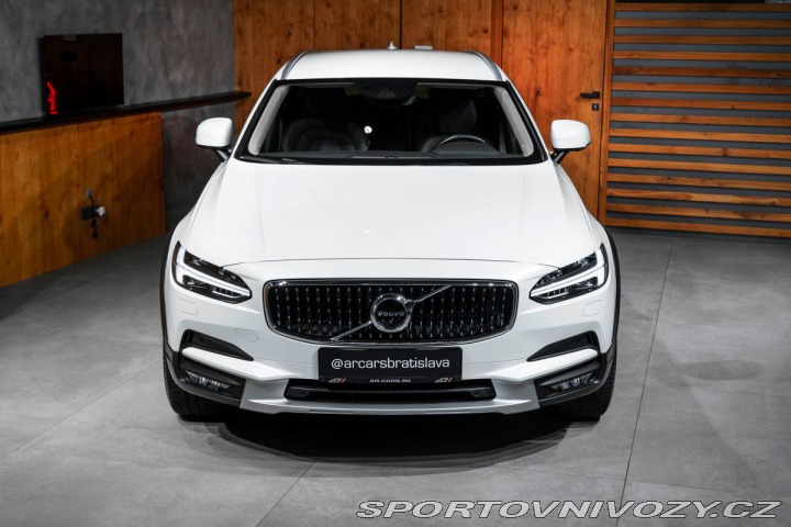 Volvo V90 Cross Country Pro, AWD, H 2021