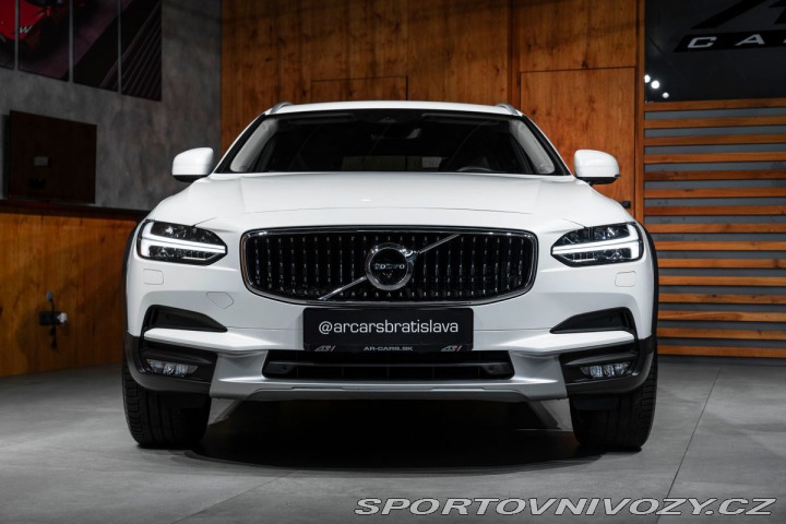 Volvo V90 Cross Country Pro, AWD, H 2021