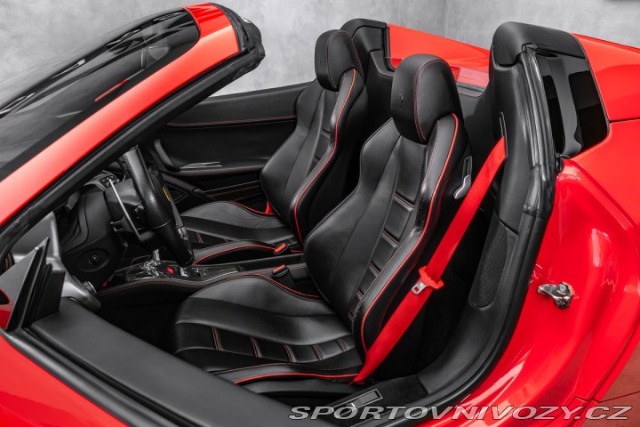 Ferrari 458 2013