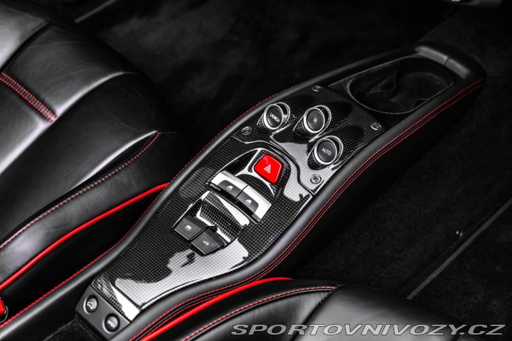 Ferrari 458 2013