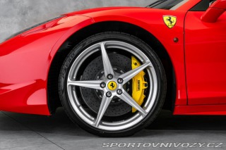 Ferrari 458  2013
