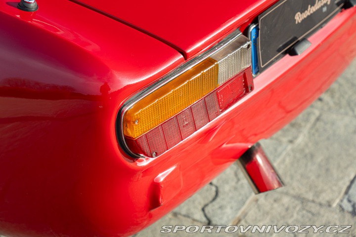 Alfa Romeo GT 2000 VELOCE replica GTAM 1973