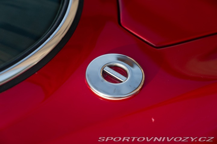 Alfa Romeo GT 2000 VELOCE replica GTAM 1973