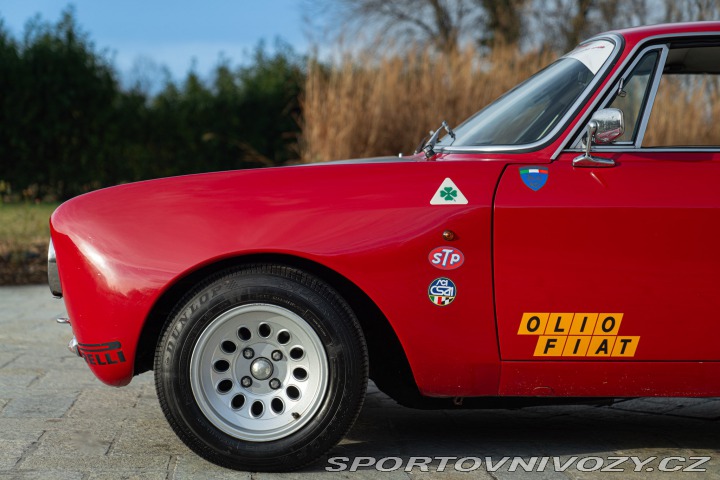 Alfa Romeo GT 2000 VELOCE replica GTAM 1973