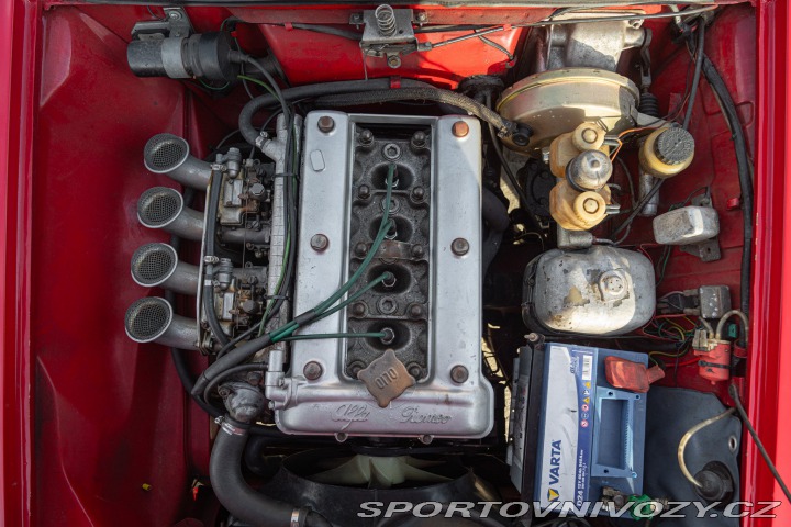Alfa Romeo GT 2000 VELOCE replica GTAM 1973