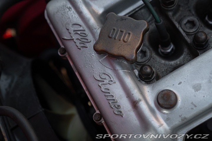 Alfa Romeo GT 2000 VELOCE replica GTAM 1973
