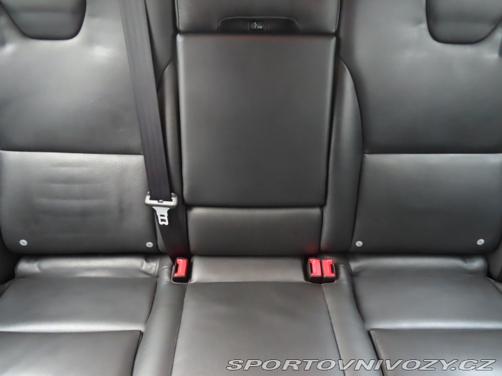 Volvo Ostatní modely XC60 D5 Polestar 2015