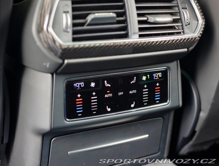 Lamborghini Urus 4.0 V8 *Karbon*ADAS*Pano 2020