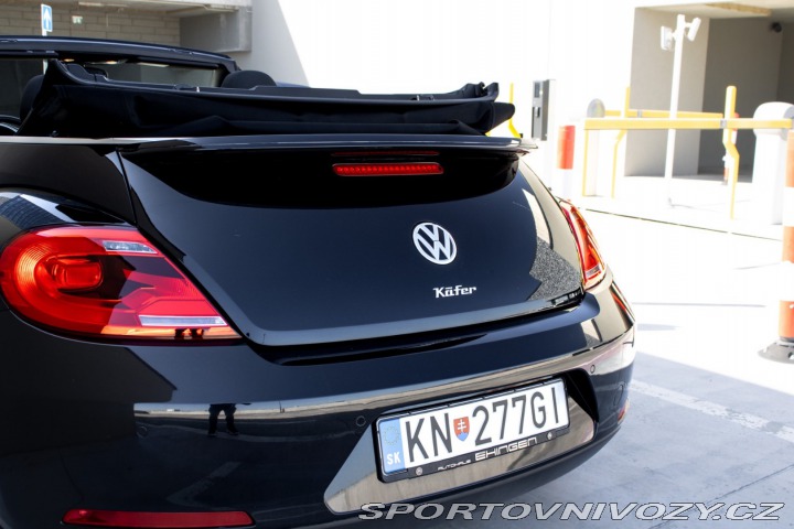 Volkswagen Beetle Cabrio 1.6 TDI Design 2013