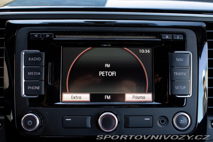 Volkswagen Beetle Cabrio 1.6 TDI Design 2013