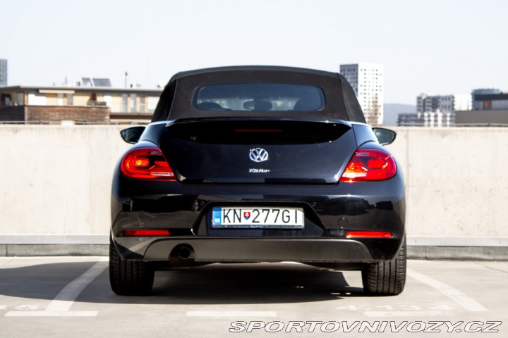 Volkswagen Beetle Cabrio 1.6 TDI Design 2013