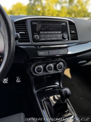 Mitsubishi Lancer EVO X GSR-manuál 2014