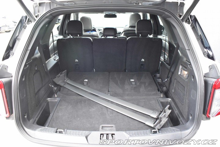 Ford Ostatní modely Explorer 3.0 ST-LINE*TAŽNÉ*7.MÍST* 2020
