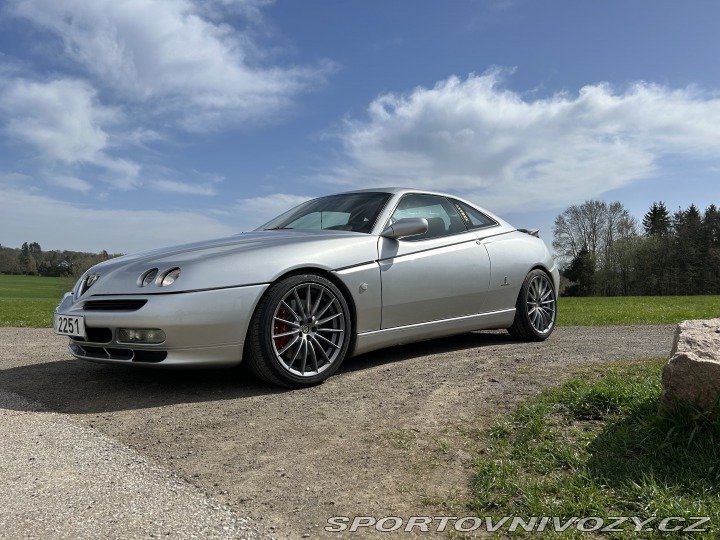 Alfa Romeo GTV 916 2000