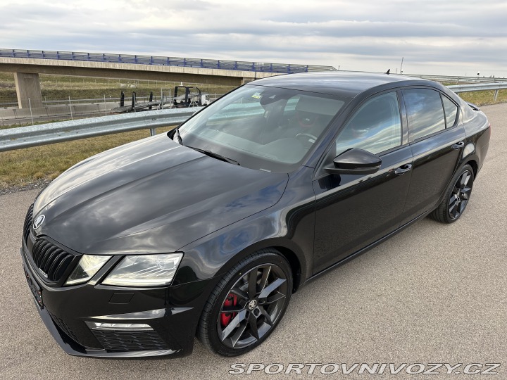 Škoda Octavia RS 2.0TSI DSG CHALLENGE 2018