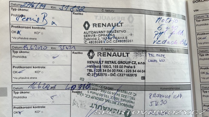 Renault Clio Sport IV GT TCe 120 EDC 2015