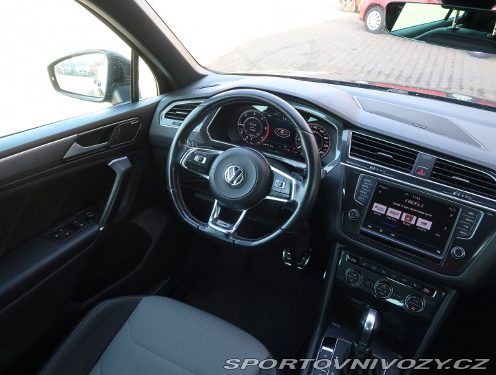 Volkswagen Ostatní modely Tiguan R-Line 2.0 BiTDI 2017