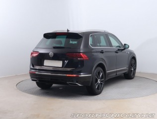 Volkswagen Ostatní modely Tiguan R-Line 2.0 BiTDI 2017