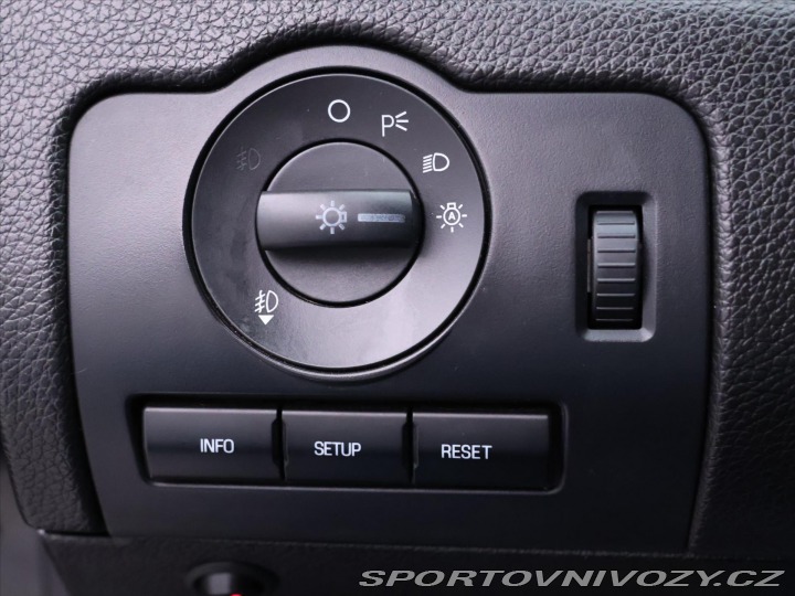Ford Mustang 4,6 V8 224kW Automat Kůže 2010