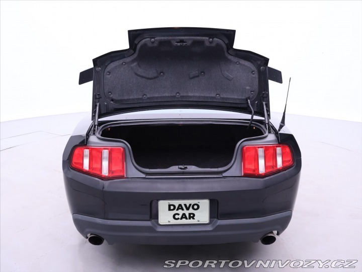 Ford Mustang 4,6 V8 224kW Automat Kůže 2010
