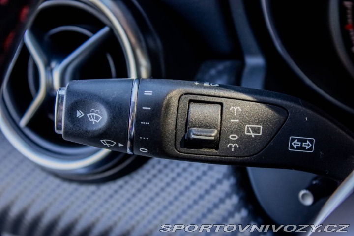 Mercedes-Benz A A160 / Night packet / AM 2016