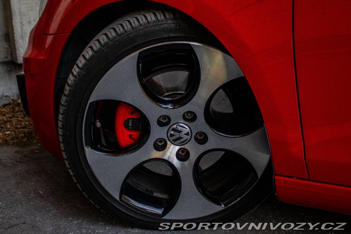 Volkswagen Golf 2.0 TFSI GTI DSG 2010