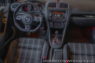 Volkswagen Golf 2.0 TFSI GTI DSG 2010