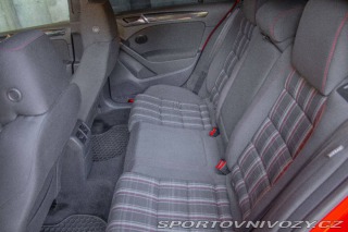 Volkswagen Golf 2.0 TFSI GTI DSG 2010
