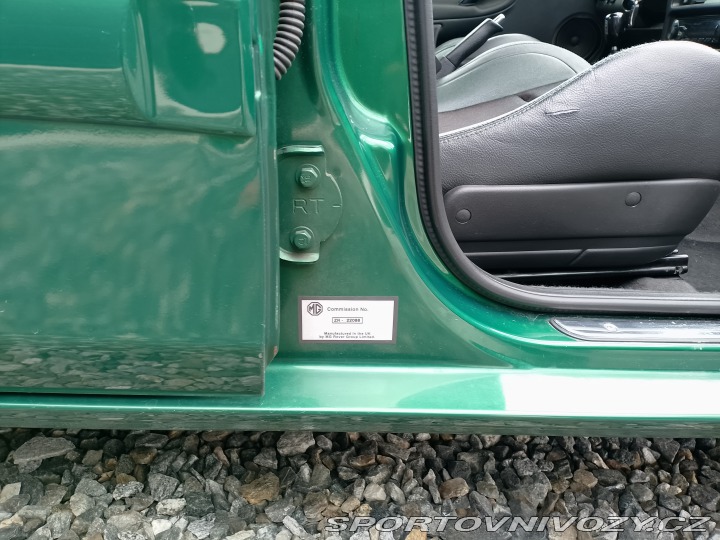 MG ZR 160 2002