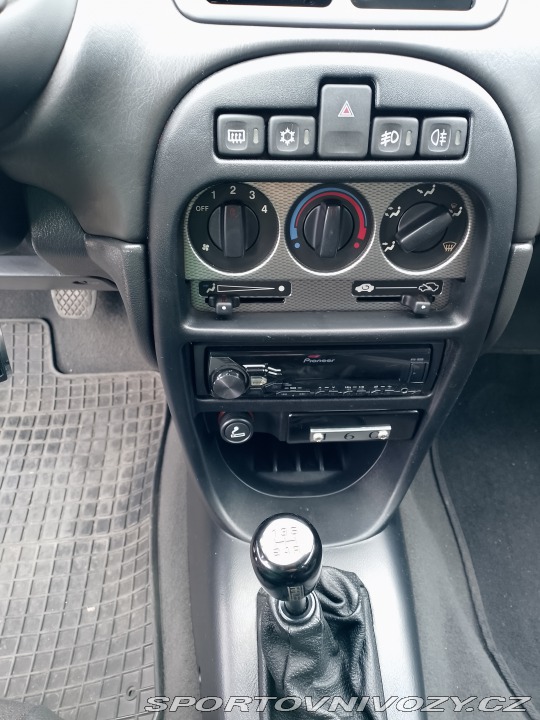 MG ZR 160 2002