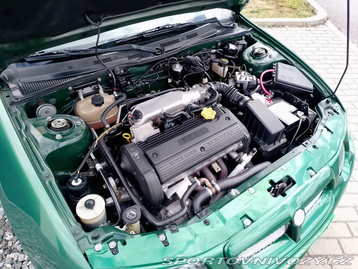 MG ZR 160 2002