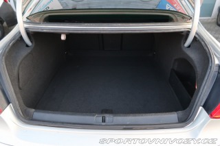 Volkswagen Passat CC CC Highline 2.0 TDI 2011