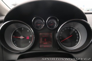 Opel Astra 2.0 CDTI 2011