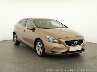Volvo V40 2.0 D4